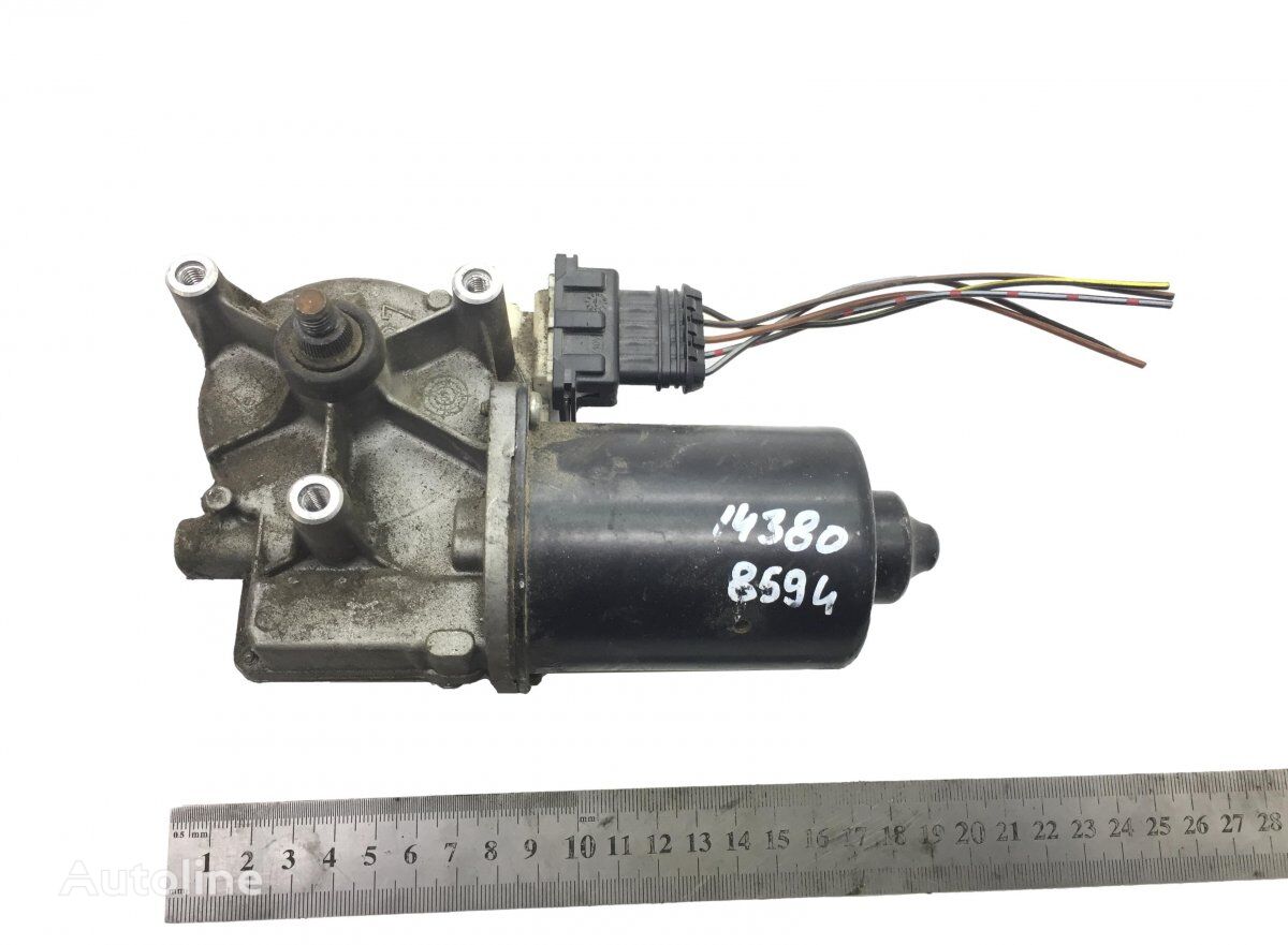 moteur d'essuie-glace Valeo MERCEDES-BENZ, VALEO Atego 2 1224 (01.04-) 404.233 pour tracteur routier Mercedes-Benz Atego, Atego 2, Atego 3 (1996-)