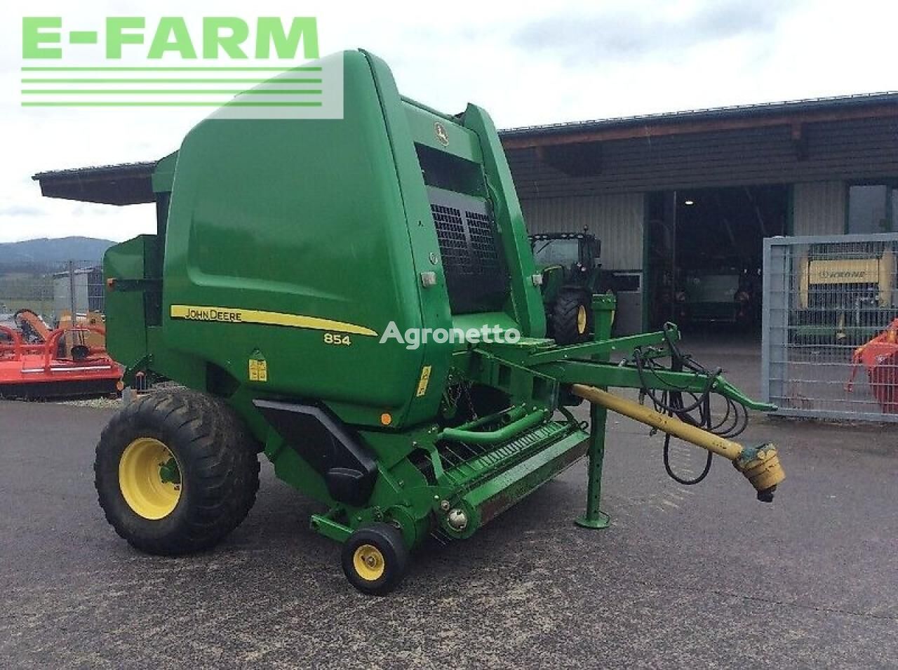 854 square baler