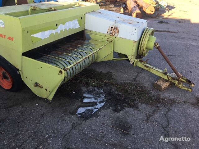 Claas Markant 41 square baler