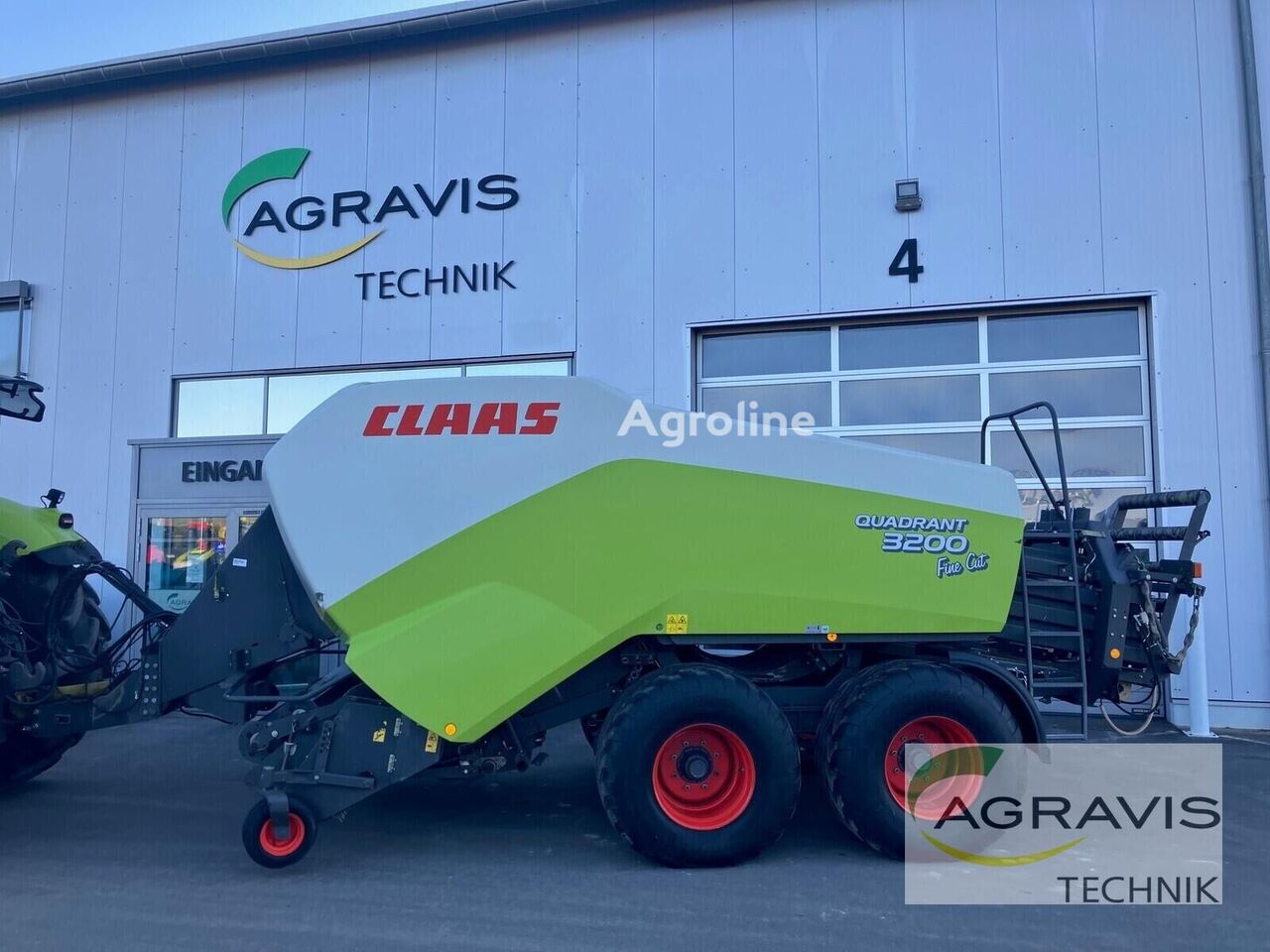Enfardadeira de fardos quadrados Claas Quadrant 3200 FC - Agroline