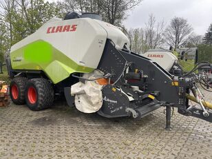 Claas Quadrant 3300 RC m. Krassort Vorbauhäcksler square baler