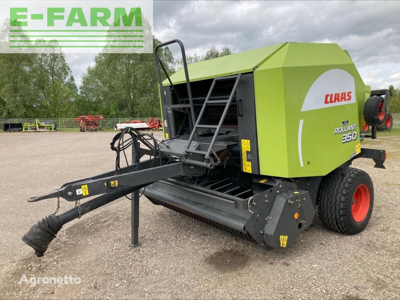 Claas rollant 350 rc square baler