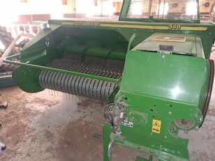 آلة جمع وكبس وحزم الأعلاف John Deere 349 h&oslash;ypresse