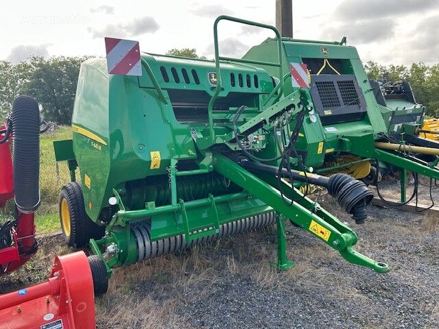 kitkinis presas John Deere F441M