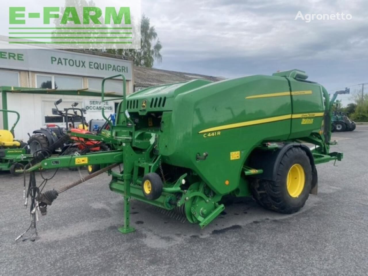 John Deere c441r square baler - Agronetto