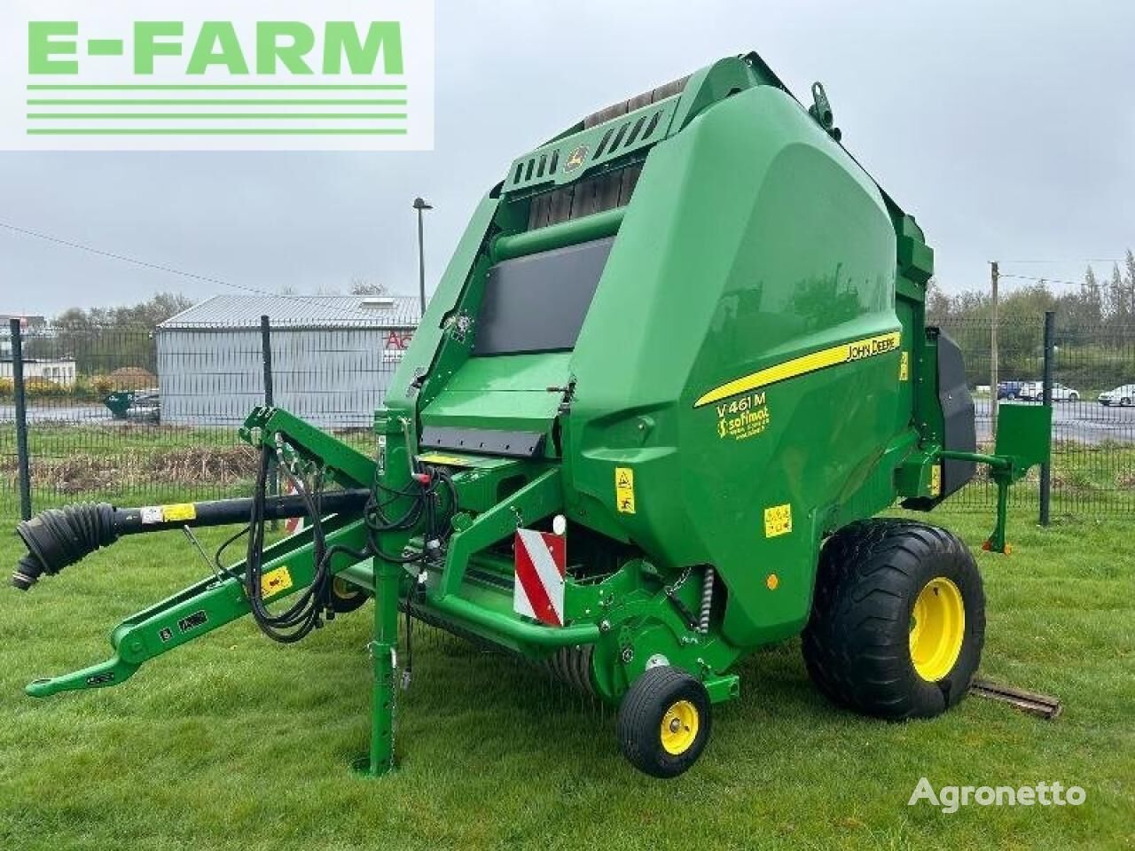 John Deere v461m square baler