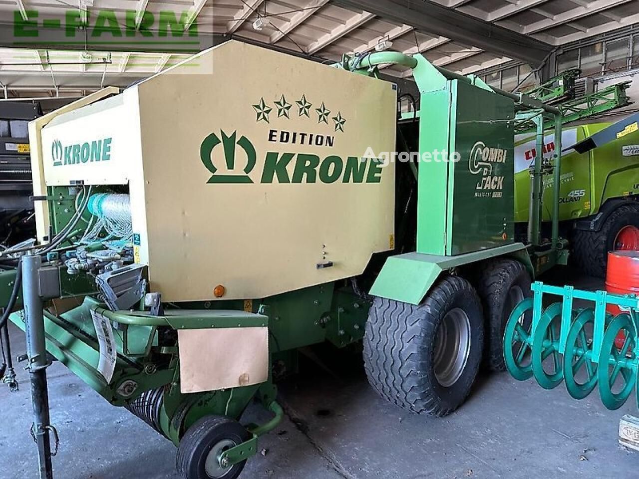 آلة جمع وكبس وحزم الأعلاف Krone combipack multicut 1500v