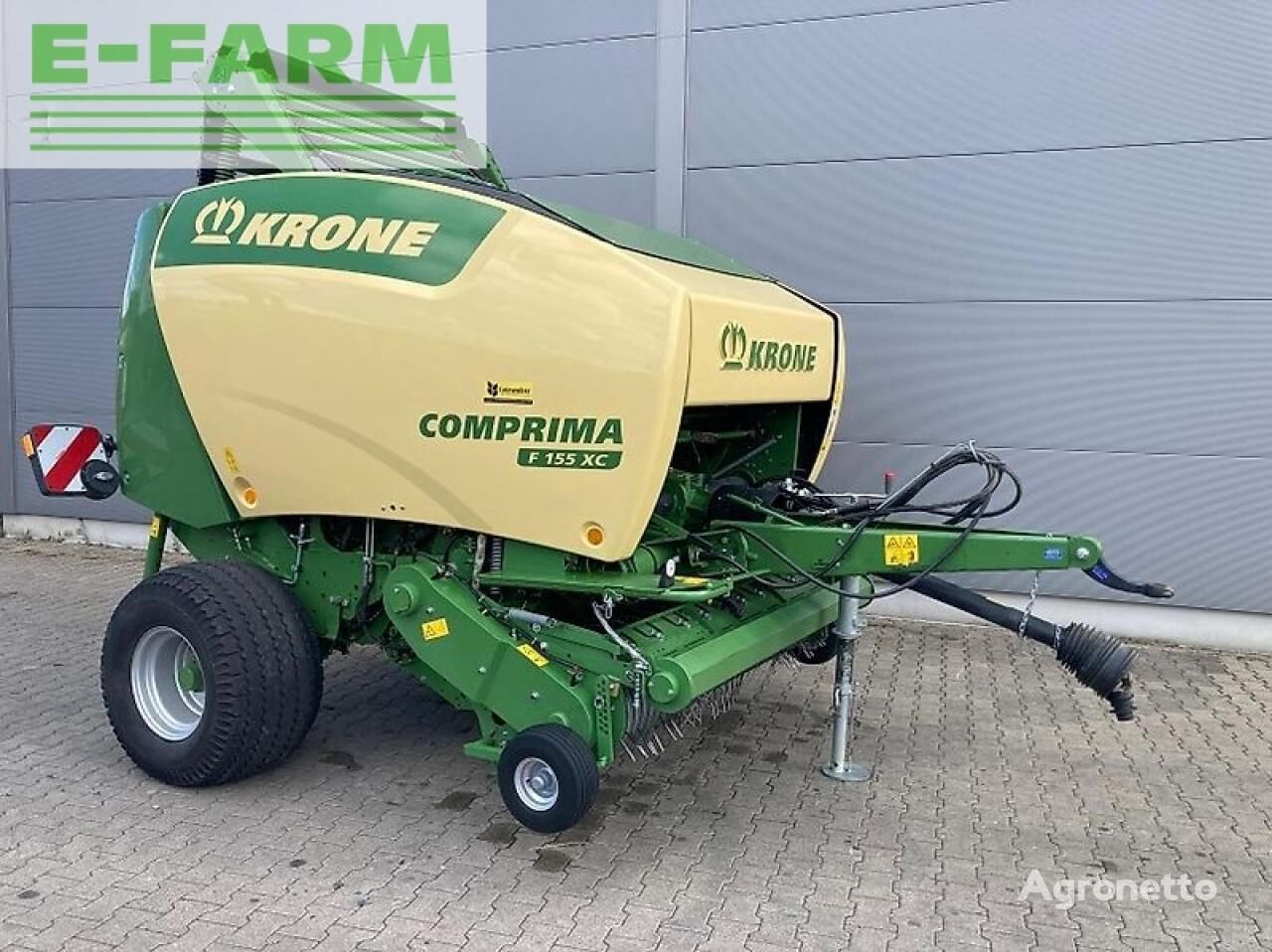 Krone comprima f 155 xc vierkante balenpers