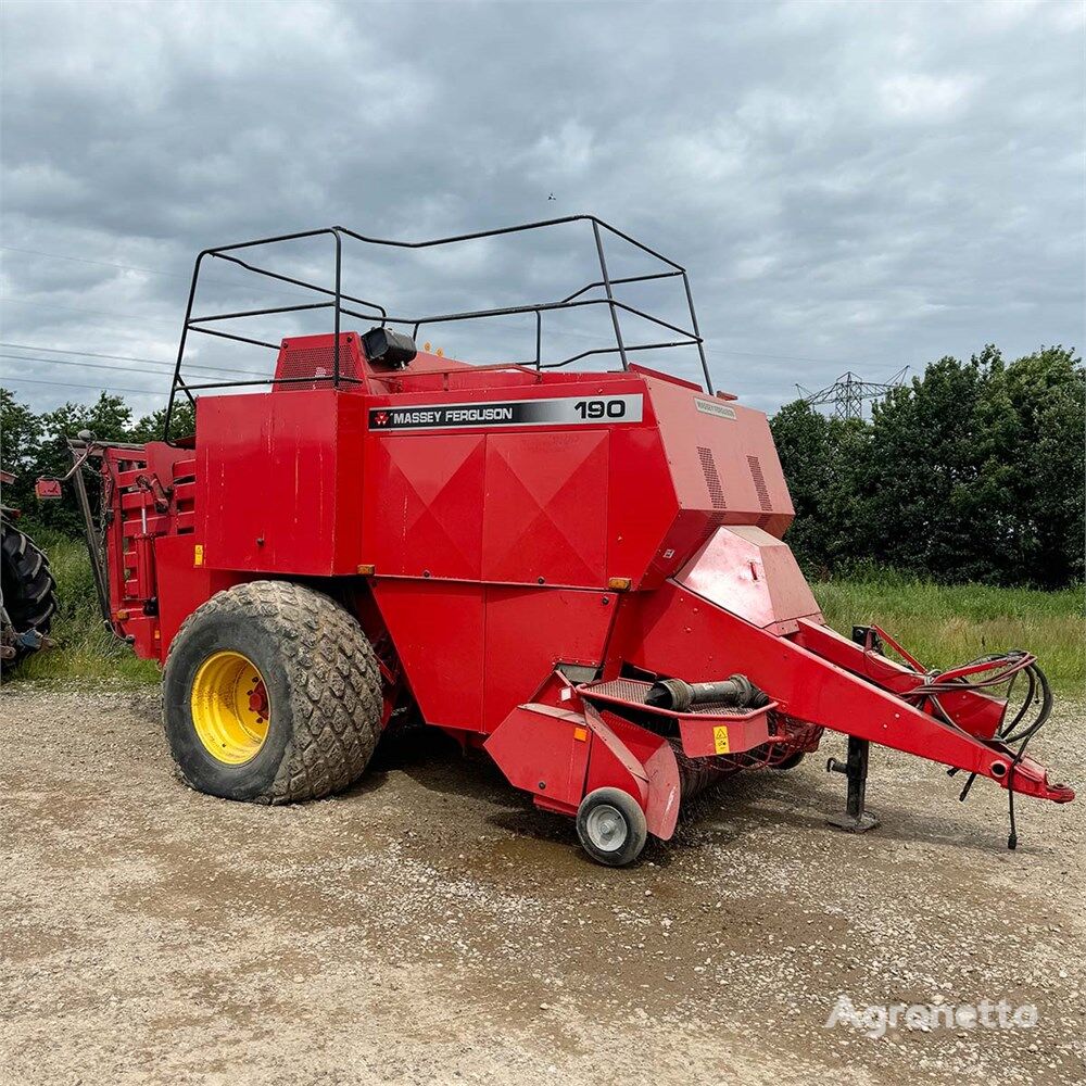 lis na hranaté balíky Massey Ferguson 190