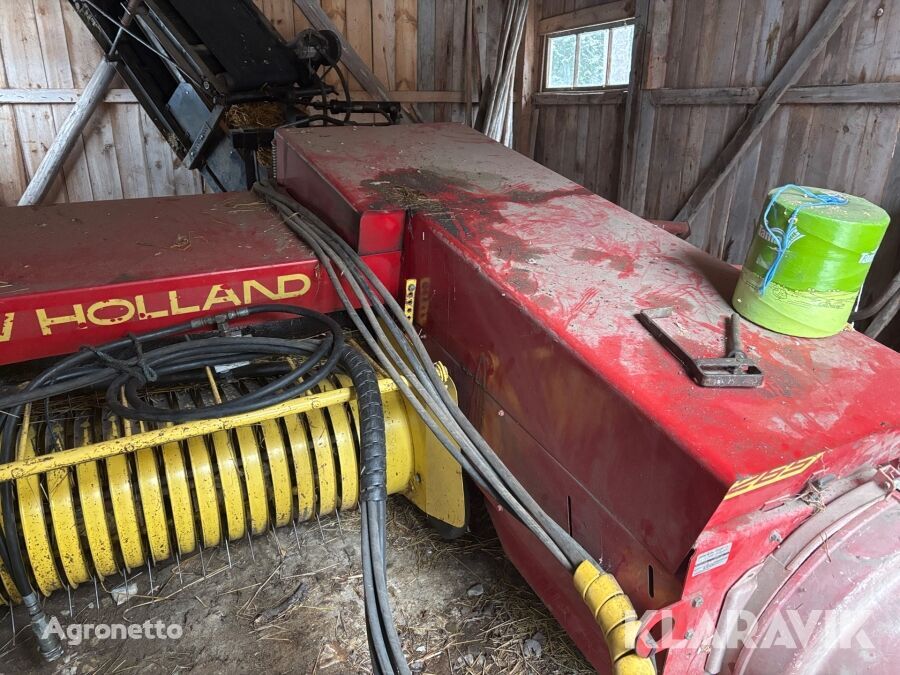 New Holland 02051 square baler