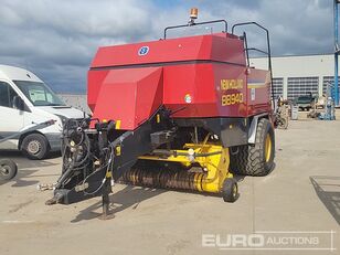 New Holland BB940S square baler