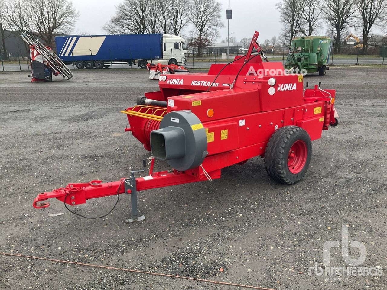 Unia KOSTKA Z-511 square baler - Agronetto