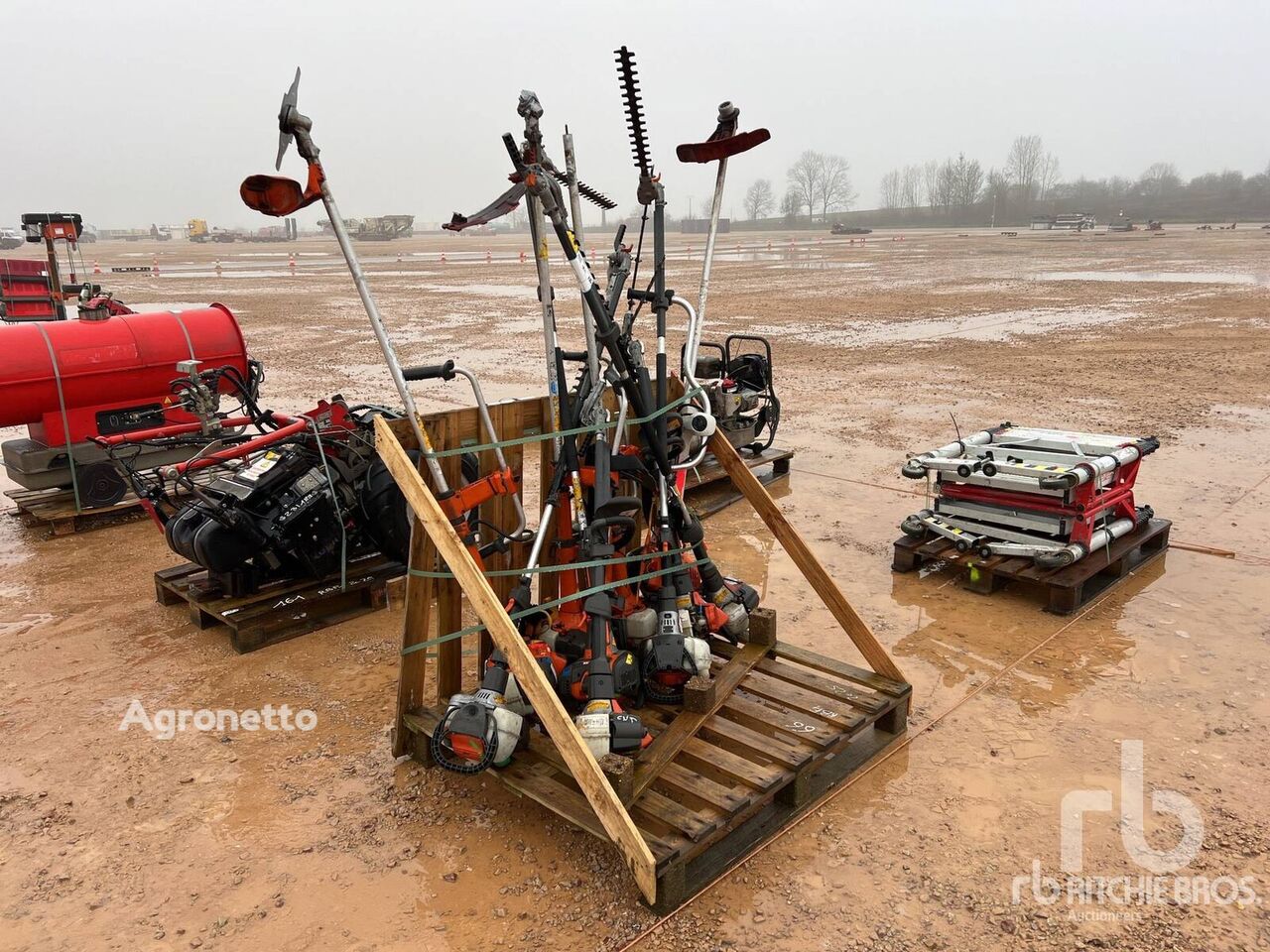 Ročna kosilnica Qte De Materiels De Location Qt - Agronetto