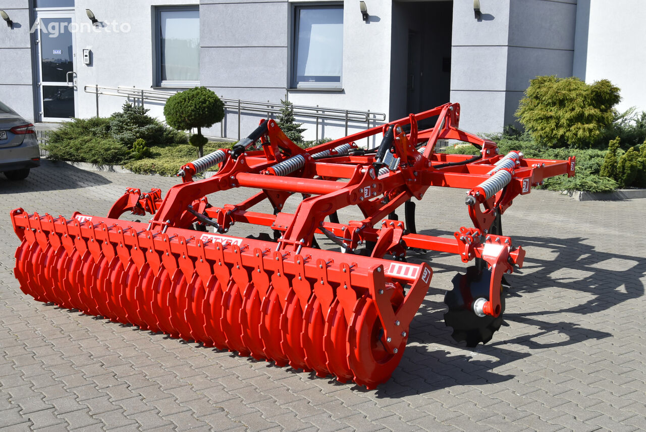 new Batyra, Select bezorkowy 3,0m stubble cultivator