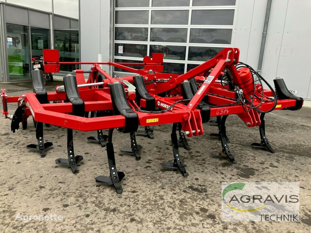 Horsch TERRANO 4 FX stubble cultivator