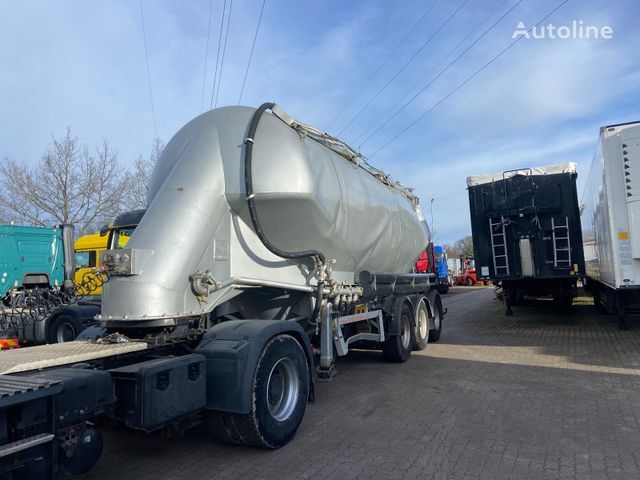 citerne de ciment Feldbinder Zement/Beton Silo 35 ccm Unfallschaden endommagée