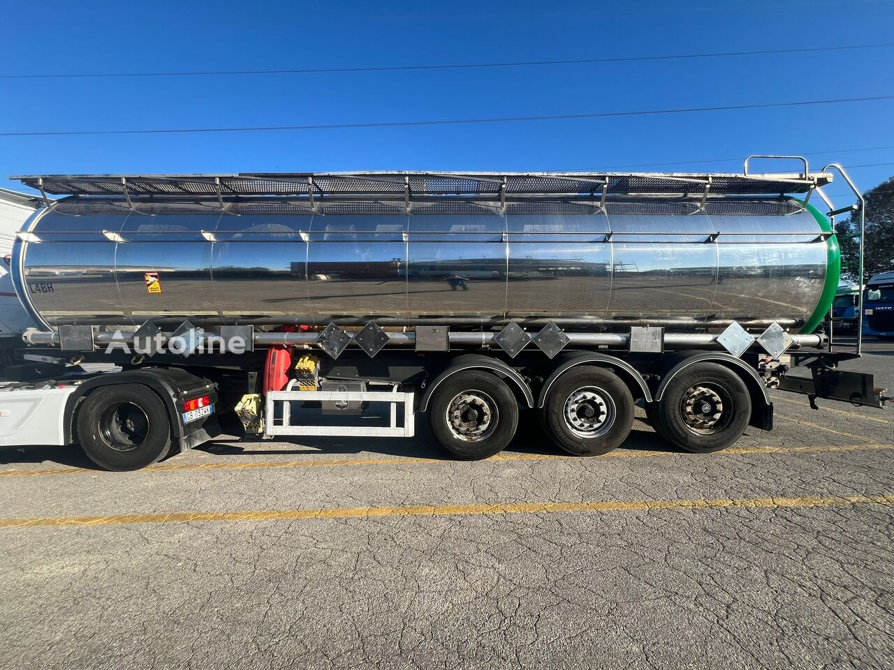 Citerne chimique Menci CISTERNA B.S. 4 SCOMP L4BH - Autoline