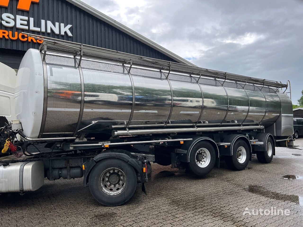 Burg 35.400L RMO RVS/Edelstahl Food/Lebensmittel Lenkachse 2x Pump AP cisterna alimentaria