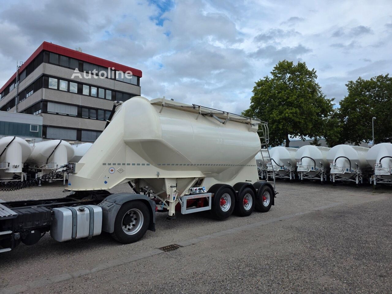 Potravinová  cisterna Feldbinder - Autoline