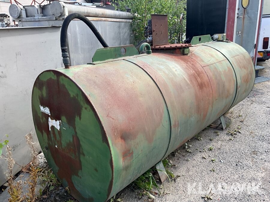 Dieseltank / farmartank 3 kubik polttoaineen varastosäiliö