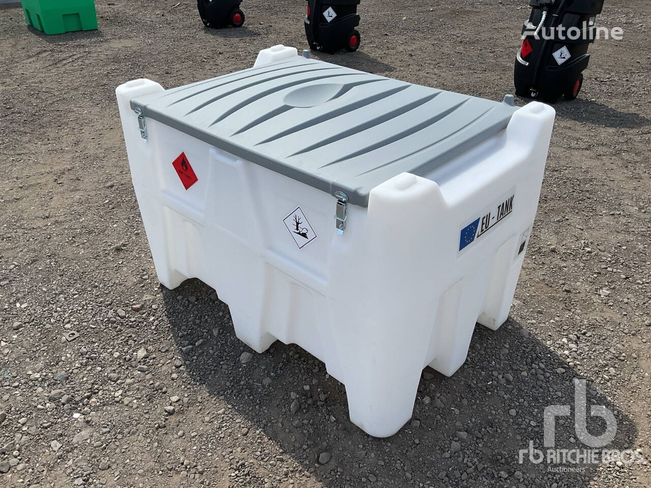 nieuw Emiliana Serbatoi 440Z1 440 L Portable Poly (Unused) brandstof opslagtank