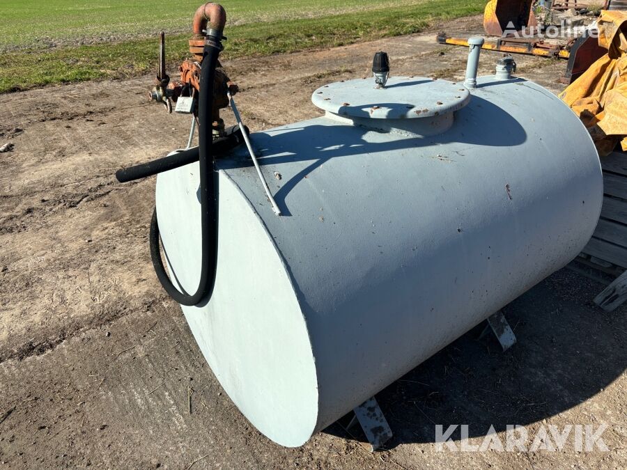 Farmaggregat F24 fuel storage tank