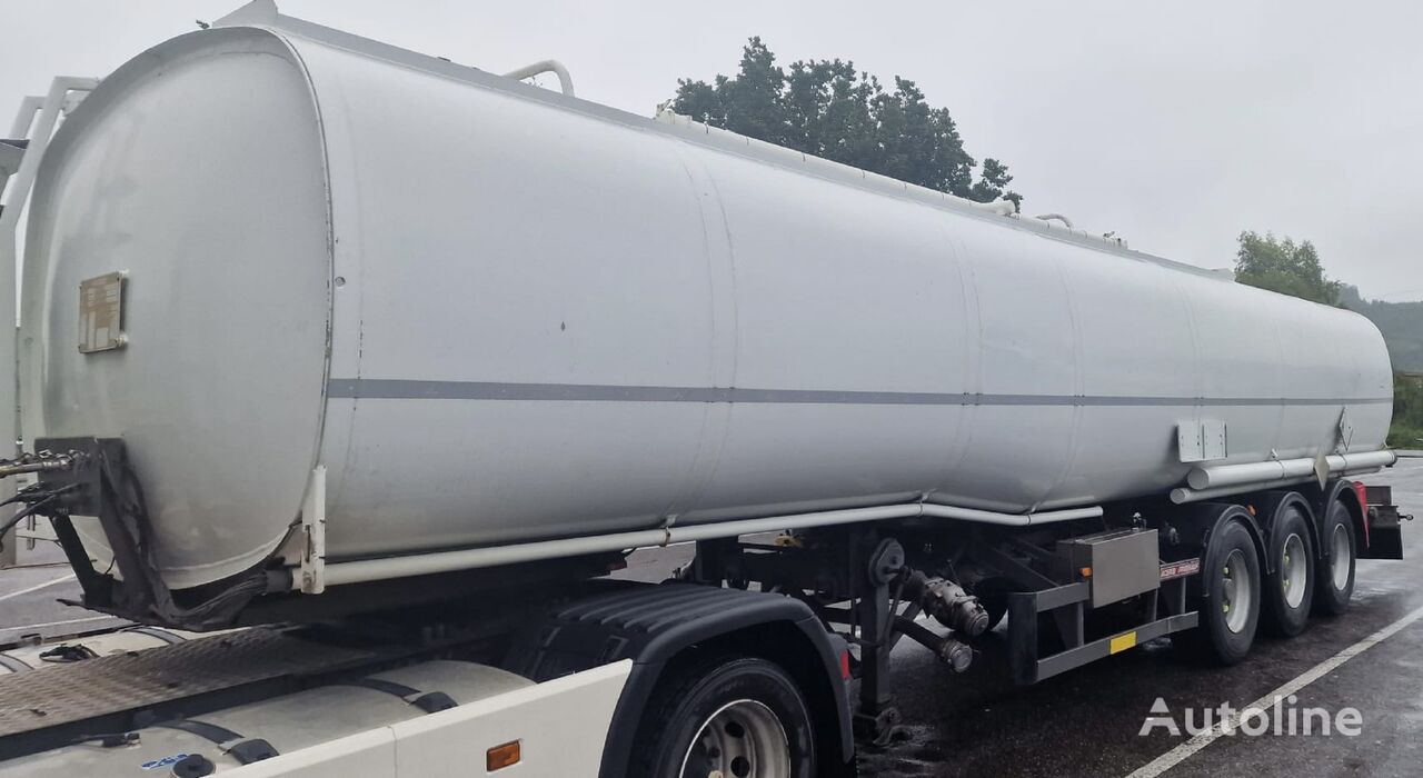 Acerbi 44,2m3 FUEL/BENZINE/DIESEL/PETROL/OIL ABS 2xKAMER=44.237LTR fuel tank semi-trailer