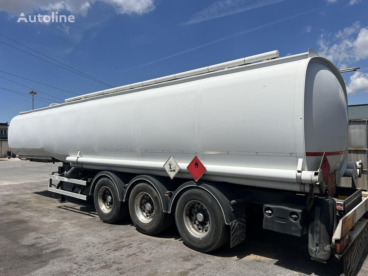 CASVI fuel tank semi-trailer