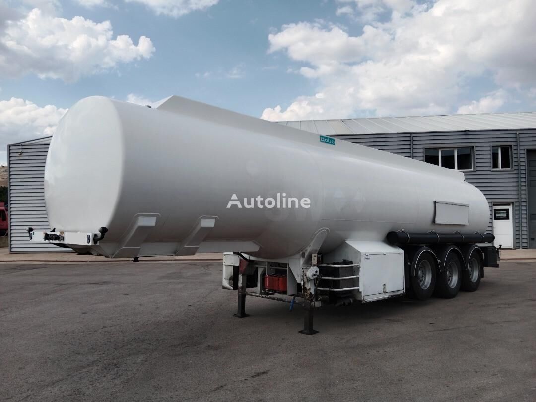 Cobo SOA-38 fuel tank semi-trailer