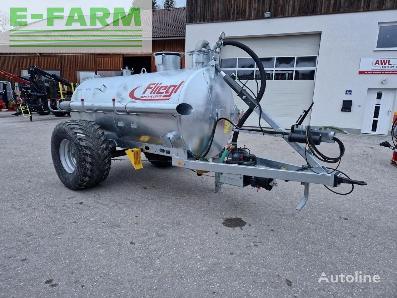 Fliegl vfw 5000 jumbo line fuel tank semi-trailer