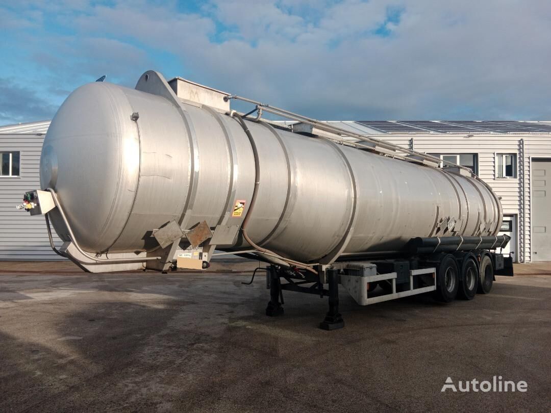 Indox S3CC-C-I-N-137 fuel tank semi-trailer