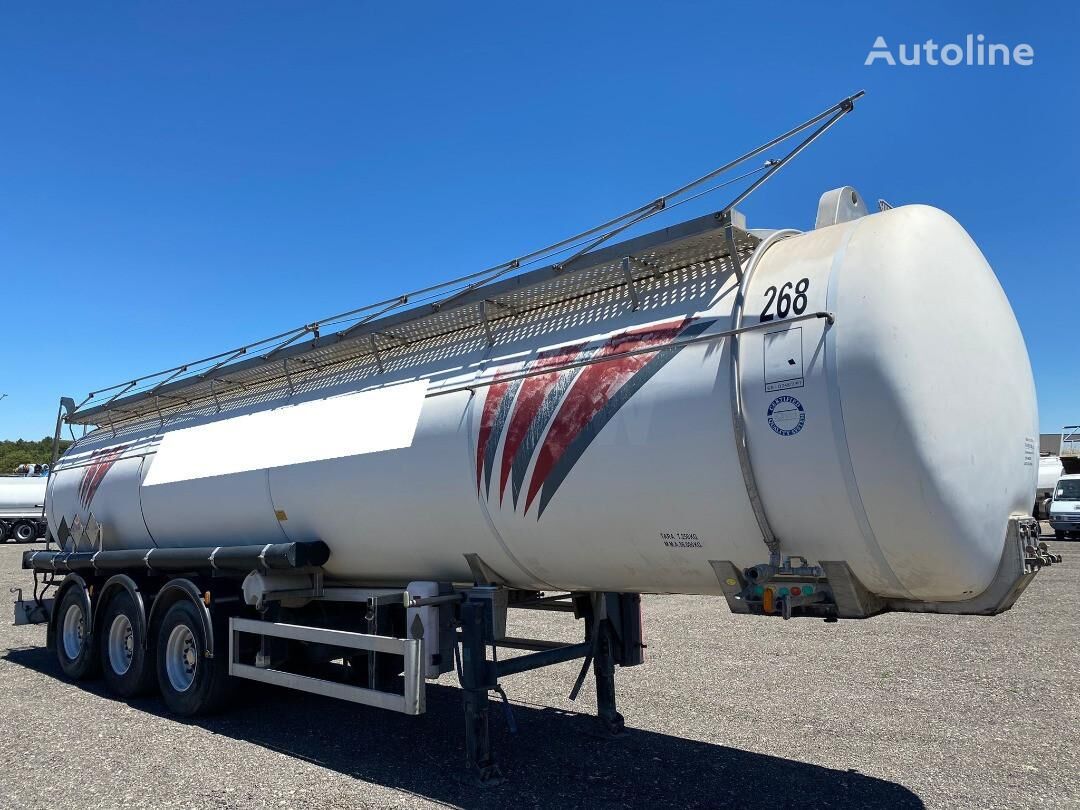 Indox SC 3 fuel tank semi-trailer