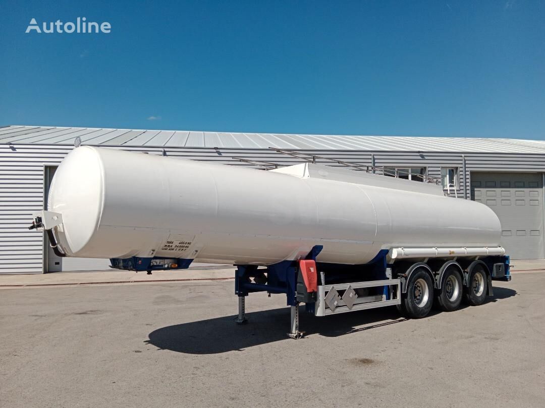 Indox SC3 fuel tank semi-trailer