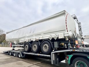 damaged Magyar fuel tank semi-trailer
