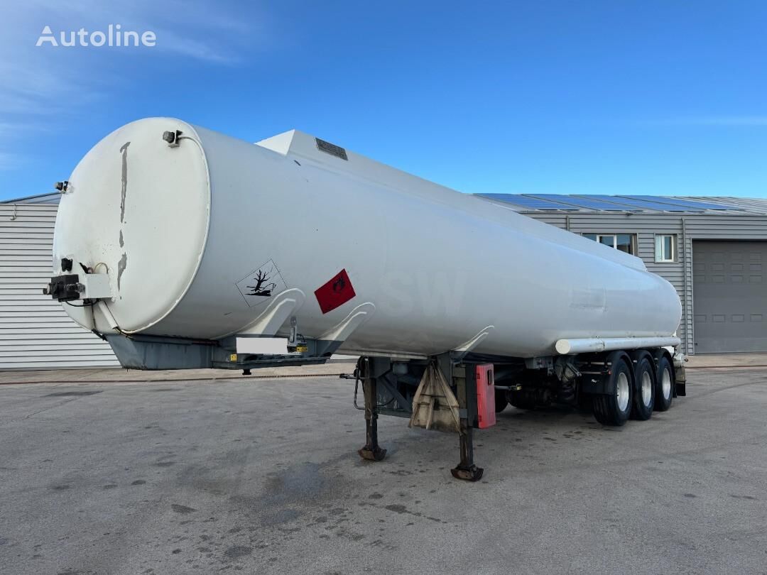 Parcisa CCAE-150/188-38 fuel tank semi-trailer