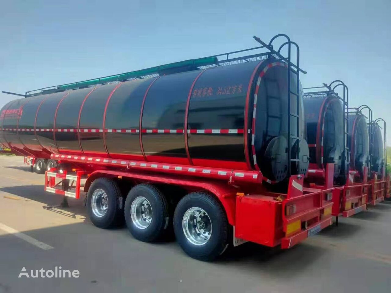 SACIM fuel tank semi-trailer