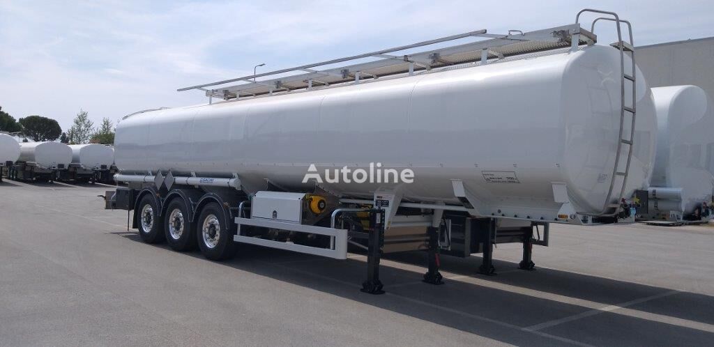 new SACIM fuel tank semi-trailer