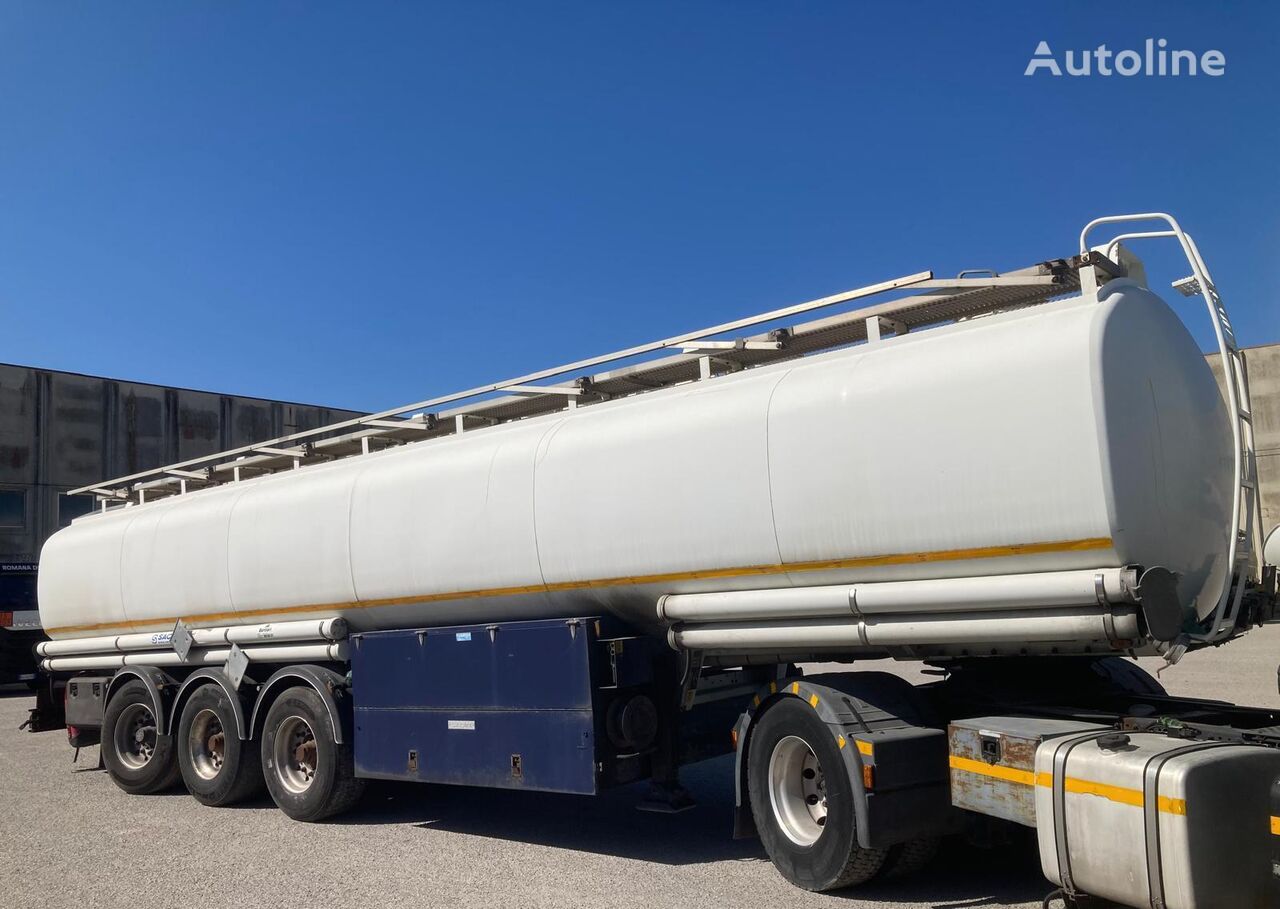 citerne de carburant SACIM TANK DIESEL/BENZIN 12 KAMERA 41.860 L.+ADR