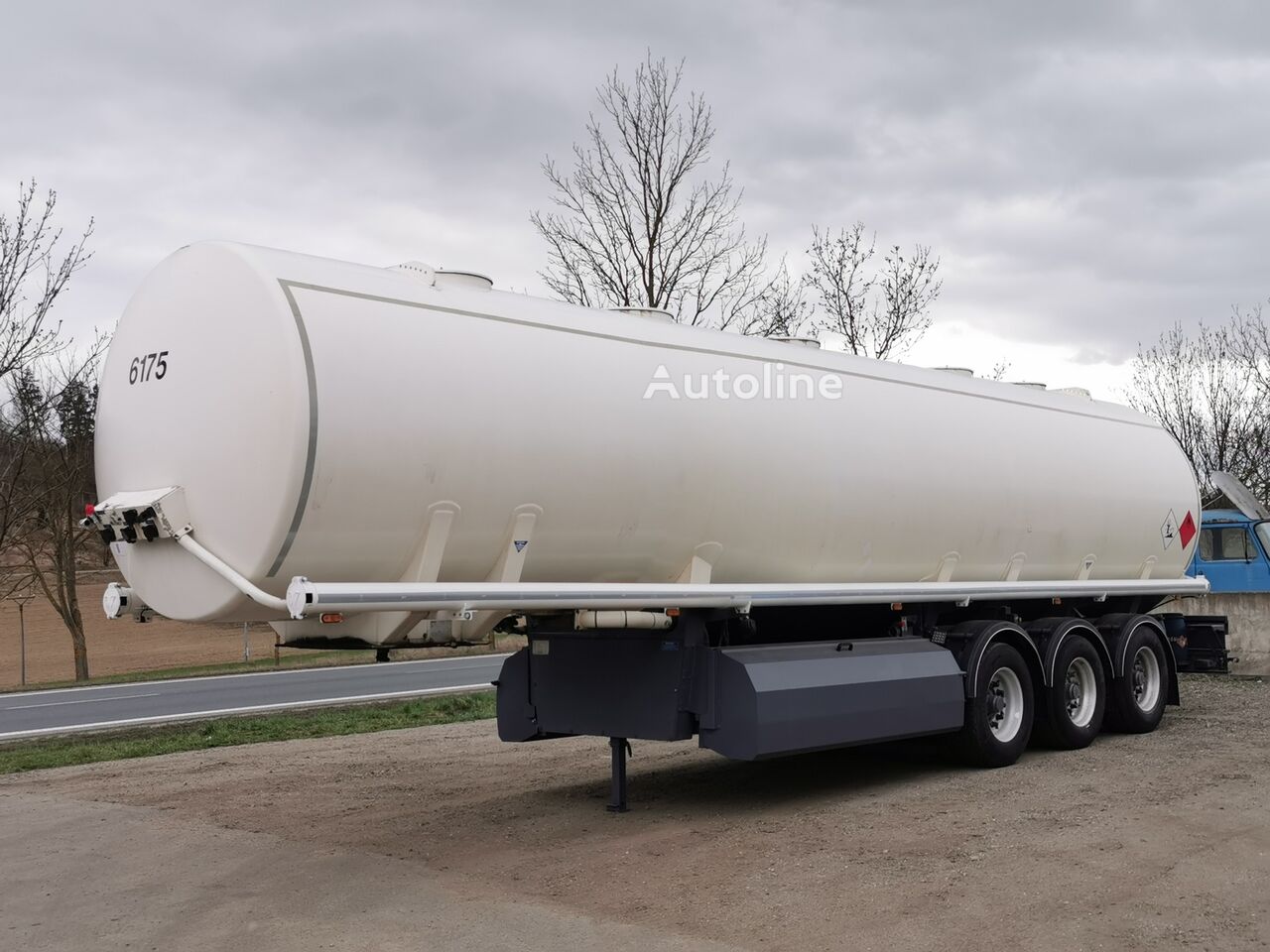 Willig 3S4455 ADR 44,45 m3 fuel tank semi-trailer for sale | Autoline UG Willig 3S4455 ADR 44,45 m3 fuel tank semi-trailer - Autoline
