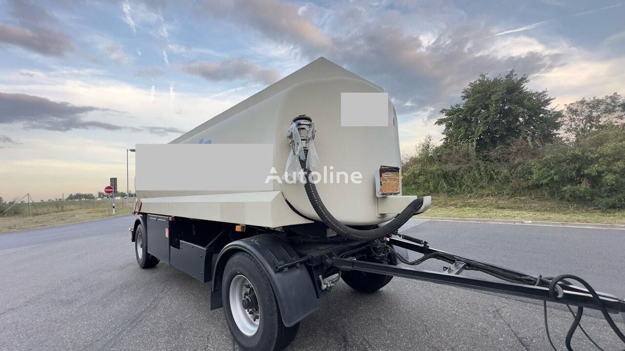 Rohr fuel tank trailer