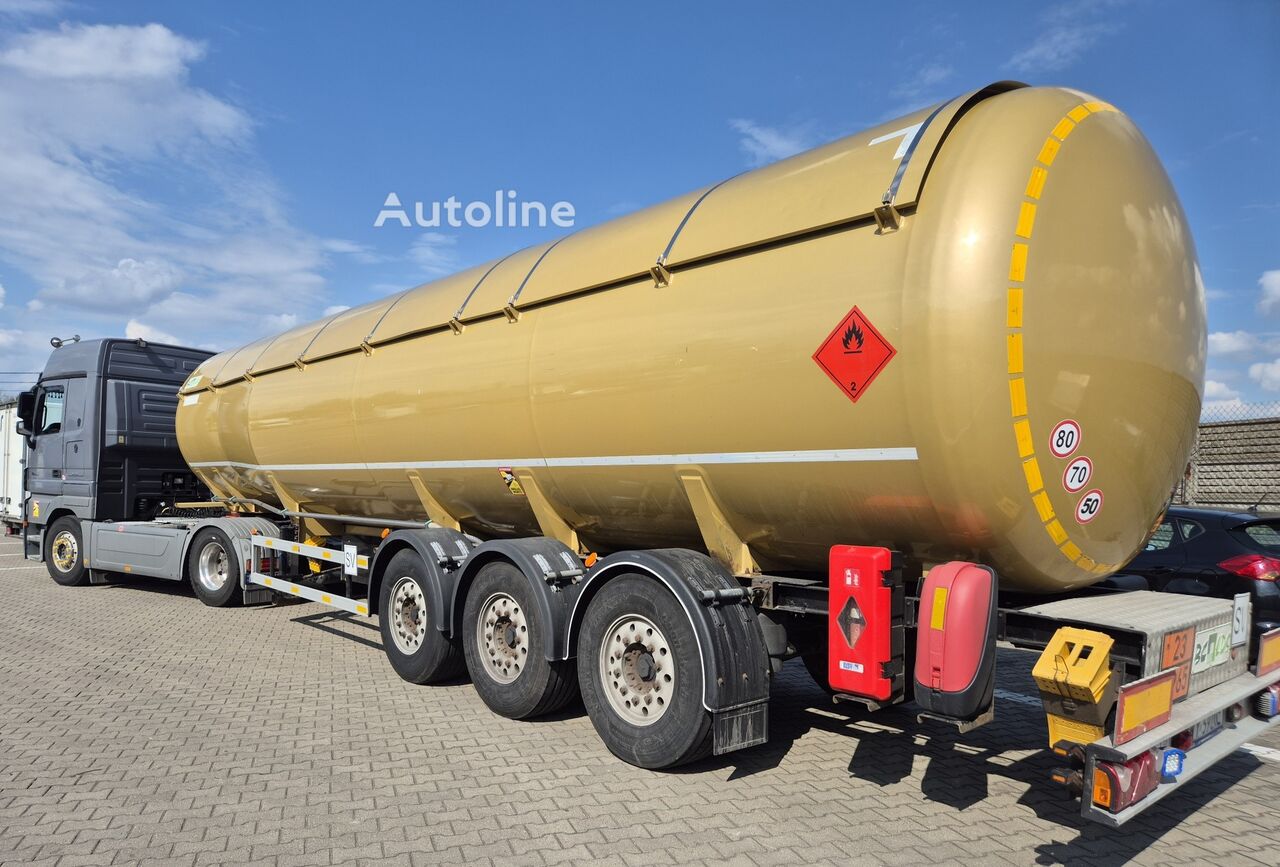 Semiremorcă cisternă de gaz BC LDS NCG-50 de vânzare | Autoline RO Semiremorcă cisternă de gaz BC LDS NCG-50 - Autoline