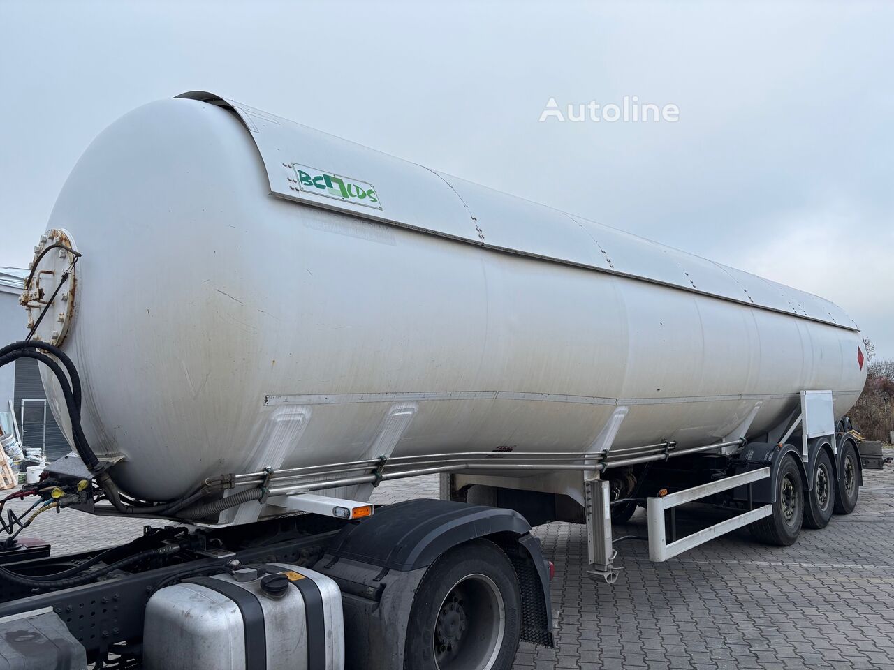 Semi-remorque citerne de gaz BC LDS NCG50 à vendre | Autoline TG Semi-remorque citerne de gaz BC LDS NCG50 - Autoline
