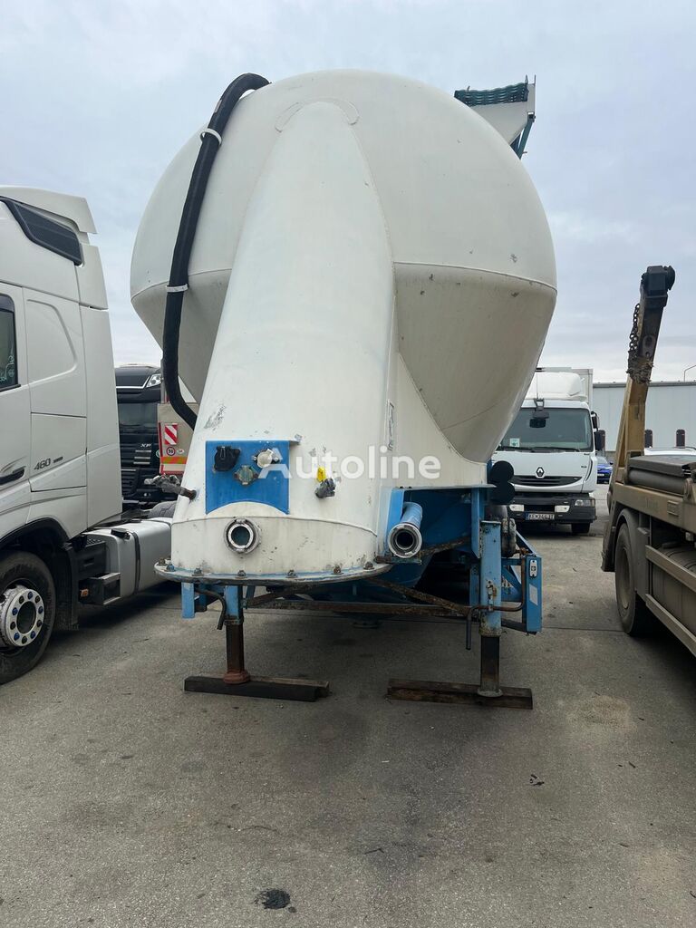 Feldbinder EUT 48.9 silo tank trailer