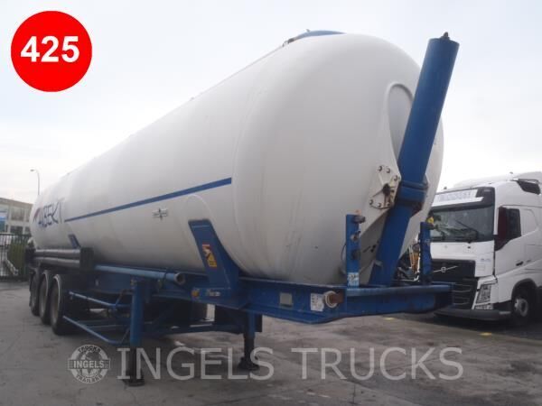 Spitzer SILO 60M³ tipper silo semi trailer Silotankauflieger