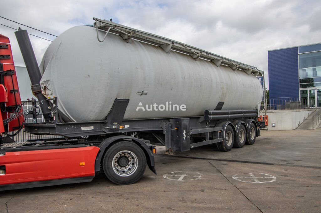 Spitzer SILO EUROVRAC-SK2460 - 60M³+5COMP silo tank trailer