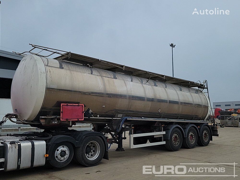 Clayton Tri Axle Tanker Trailer tankwagen oplegger