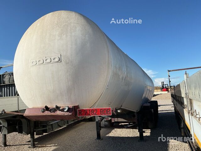 Cobo SCF-28 tanker semi-trailer - Autoline