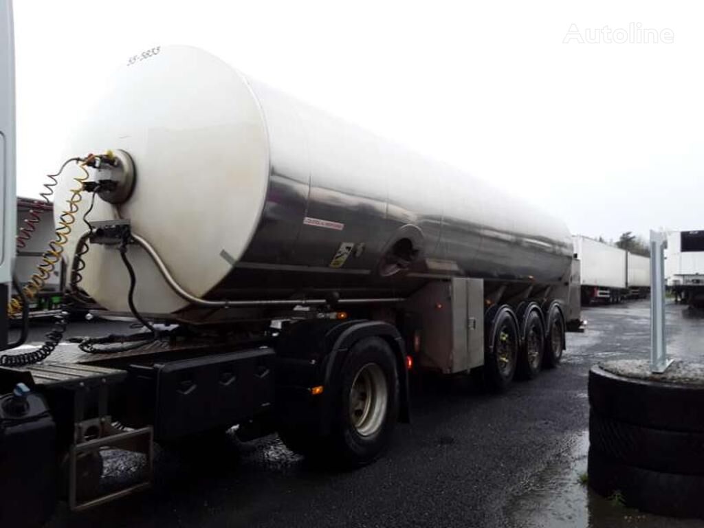 Maisonneuve tanker semi-trailer