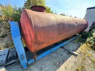 water storage tank