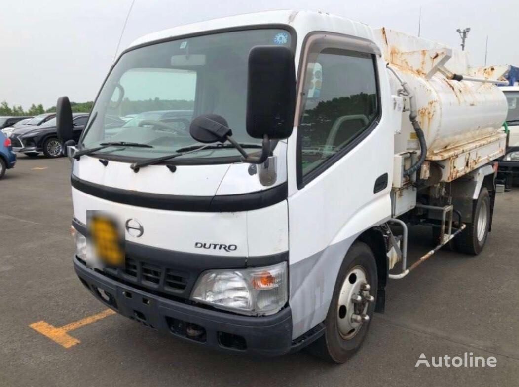 Hino Duty camión cisterna